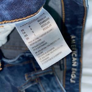 -american eagle non ripped jeans